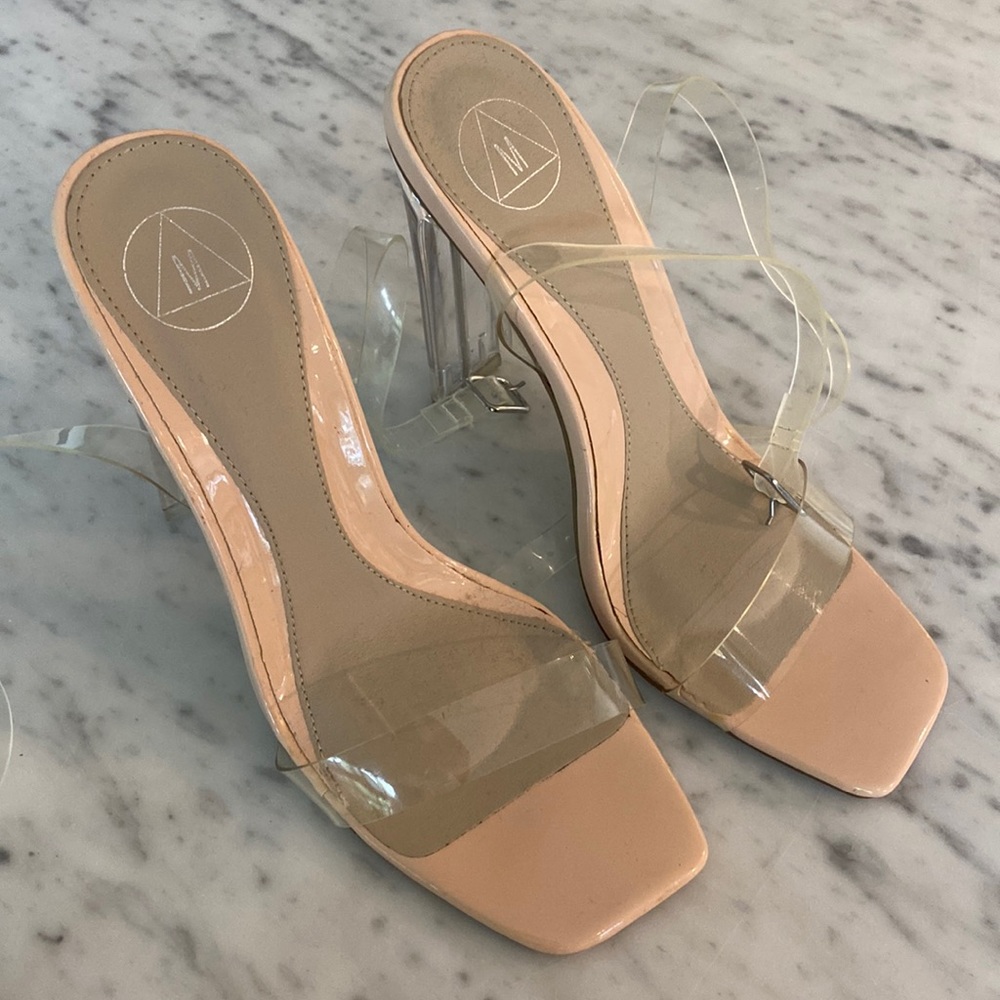 MISSGUIDED Ankle Strap Sandals
